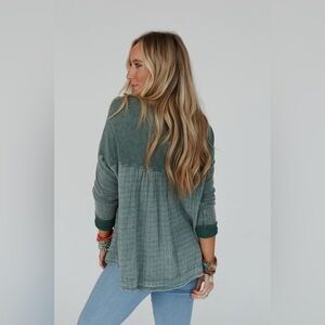 33 medium easel collab three birds next top preloved euc